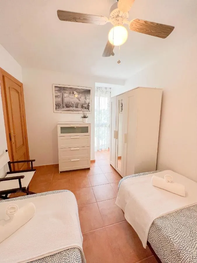 Spacious Apartment In The Center Of Torremolinos